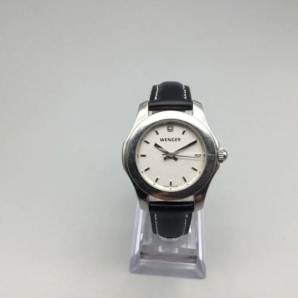 Wenger S.A.K. Design Womens Watch 35mm Silver Tone Date Leather New Battery